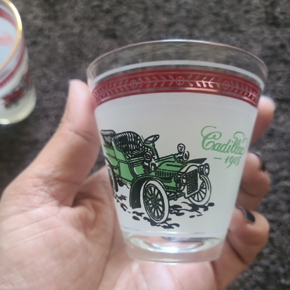 Drinkware-Vintage Car Design - Picture 8 of 12